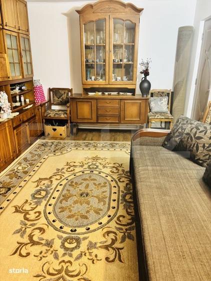 Apartament cu 4 camere decomandat în Paltin
