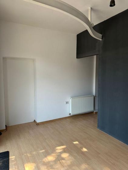 Spațiu comercial, de 40 mp, în Bucureștii Noi