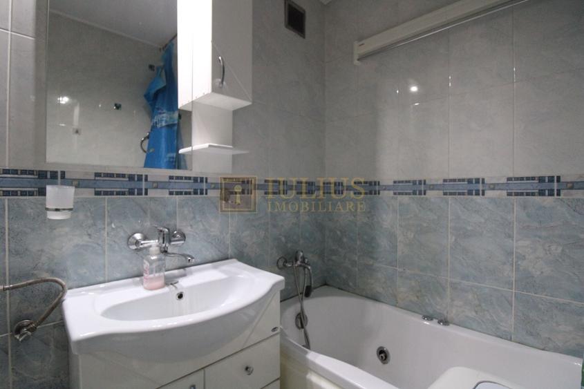 Garsonieră decomandată, mobilată în Aradului