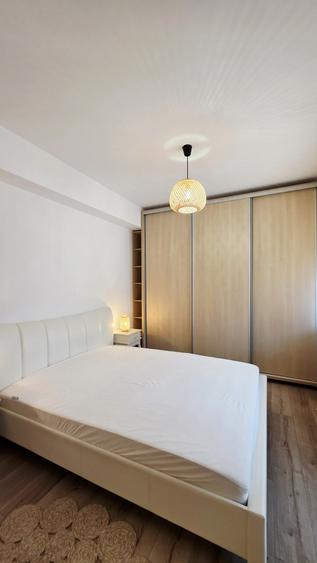 Apartament cu 2 camere semidecomandat, mobilat în Nord