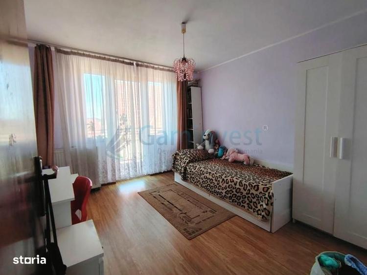 Casă cu 4 camere în Central
