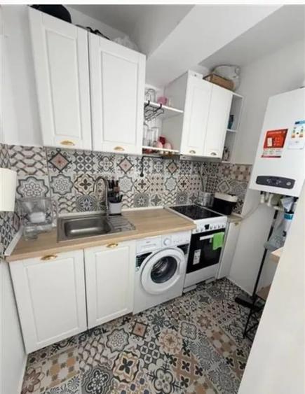 Garsonieră semidecomandată în Alexandru cel Bun