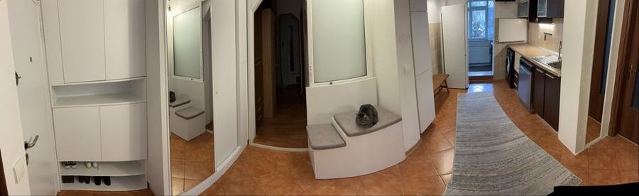 Apartament cu 3 camere decomandat în Central