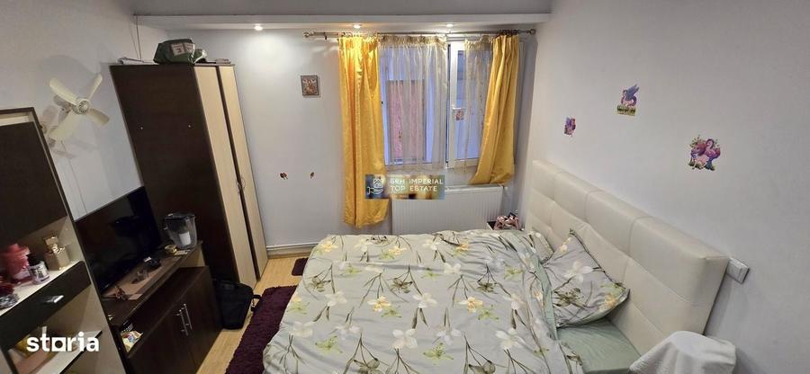 Casă cu 4 camere decomandat cu Teren 95 Mp în Faleza Nord