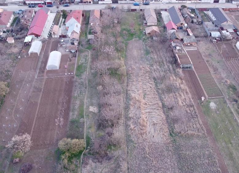 Teren de 944 mp, în Central