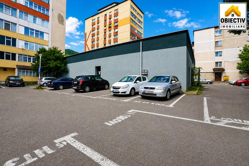 Spațiu comercial, de 366.25 mp, în Dărmănești