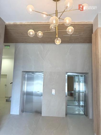 Apartament cu 4 camere decomandat, mobilat în Torontalului