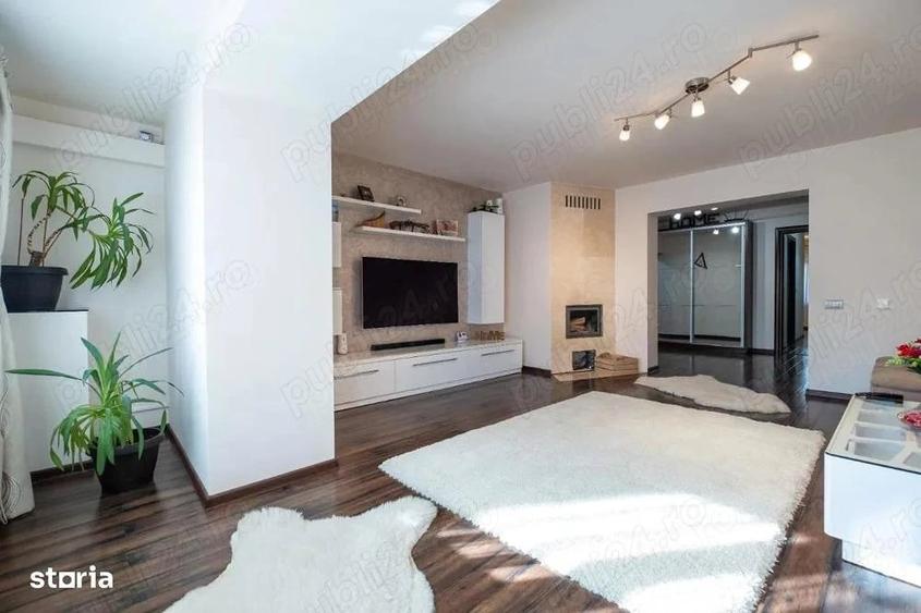 Apartament cu 6 camere decomandat în Bistrița Lac