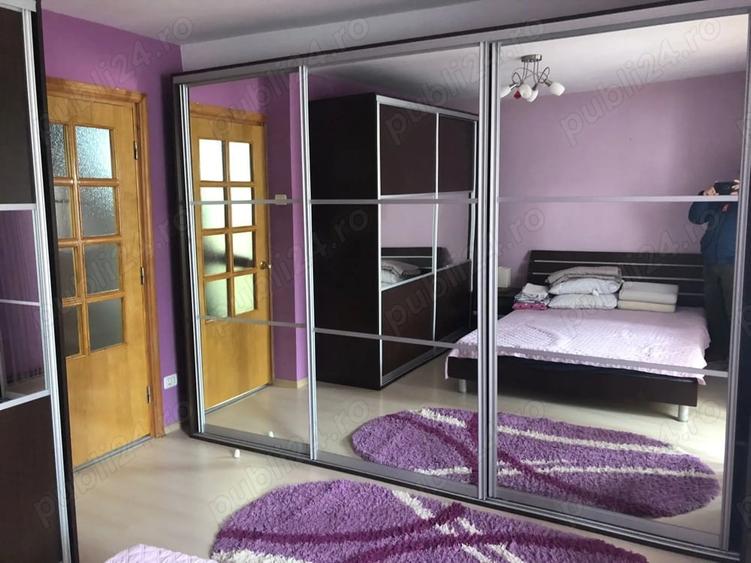 Apartament cu 3 camere decomandat, mobilat în Faleza Nord