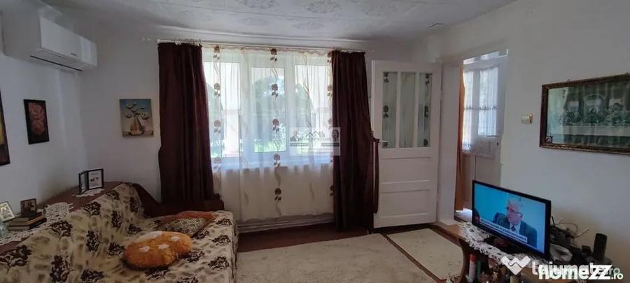 Casă cu 2 camere cu Teren 3811 Mp în Buciumeni