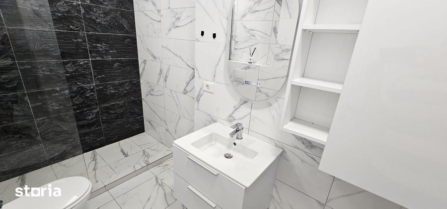 Apartament cu 2 camere decomandat în Titan