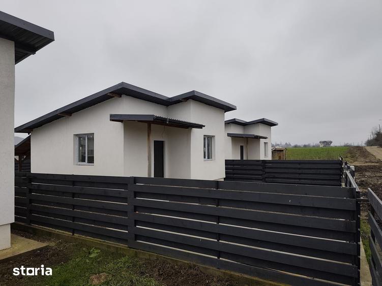Casă cu 3 camere cu Teren 250 Mp în Crevedia