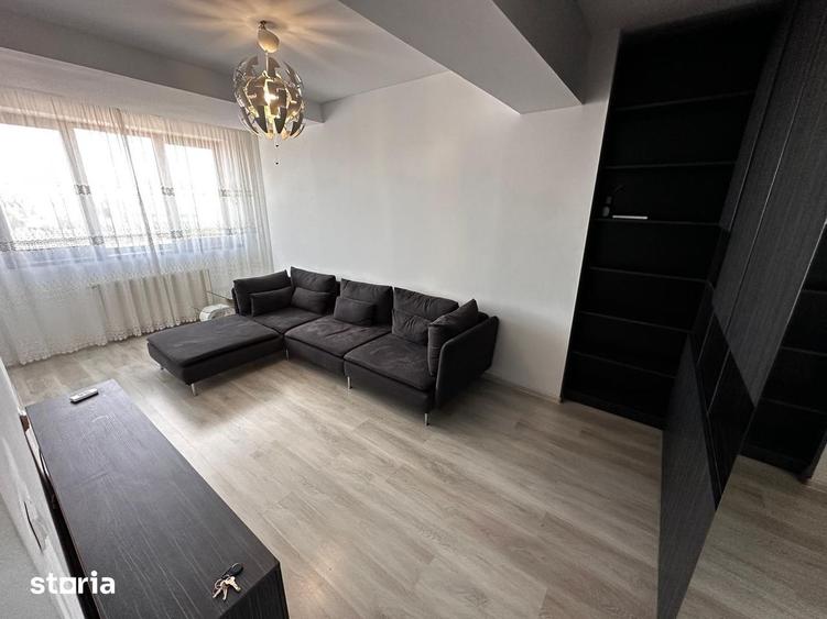 Apartament cu 2 camere, mobilat în Regie