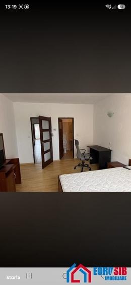 Apartament cu 2 camere decomandat în Ștrand