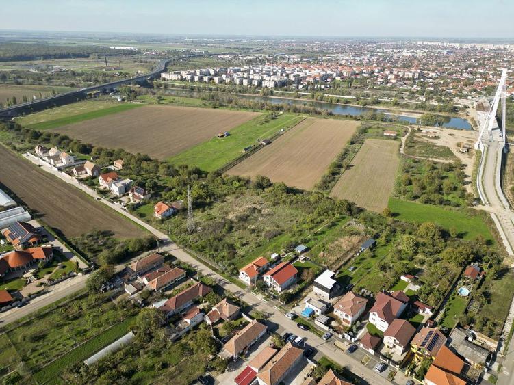 Teren de 1219 mp, în Aradul Nou