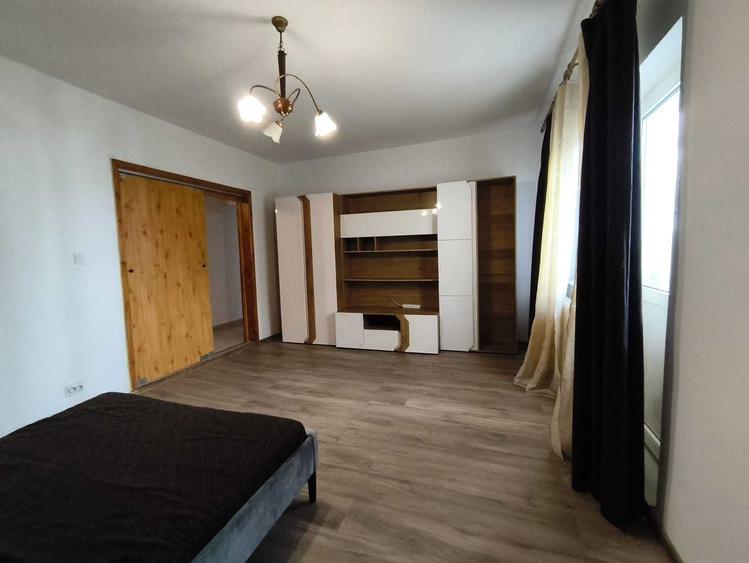 Apartament cu 2 camere decomandat în Păcurari