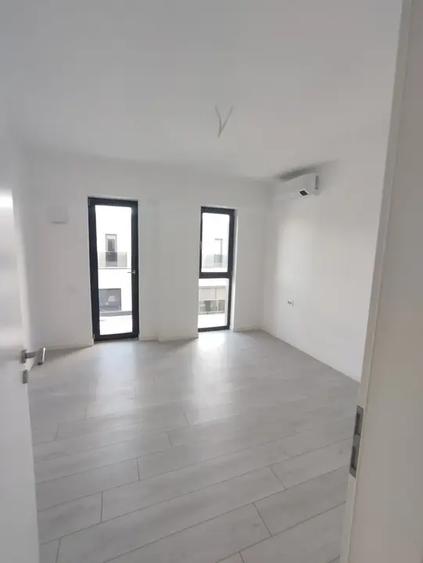 Apartament cu 2 camere în Theodor Pallady