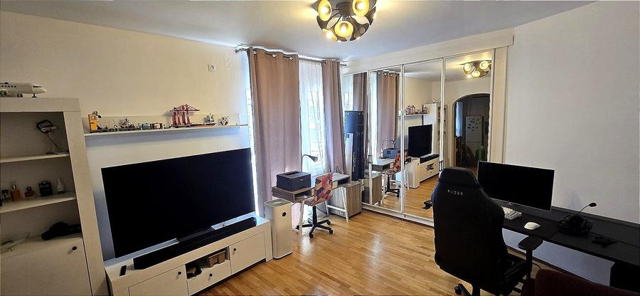 Apartament cu 2 camere decomandat în Cotroceni