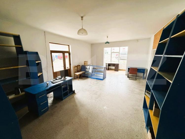Spațiu comercial, de 215 mp, în Central