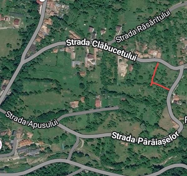 Teren de 2700 mp, în Valea Doftanei