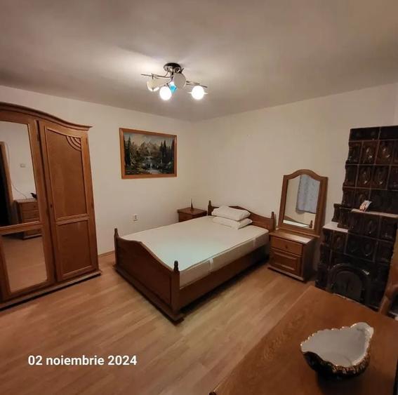 Casă cu 4 camere în Central