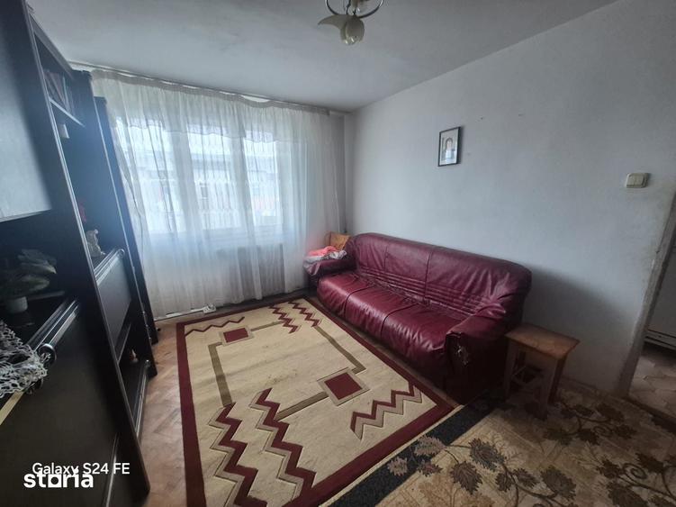 Apartament cu 3 camere în Dărmănești