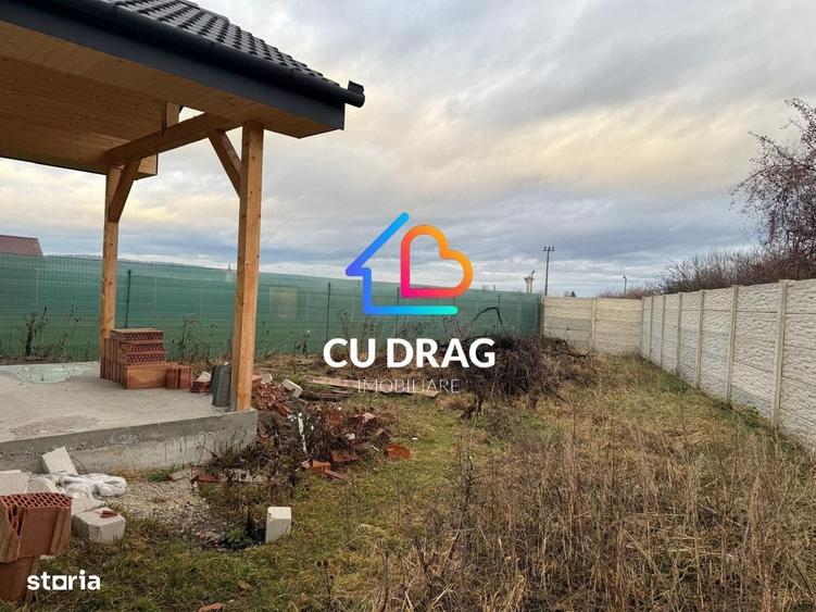 Casă cu 3 camere cu Teren 400 Mp în Cristian