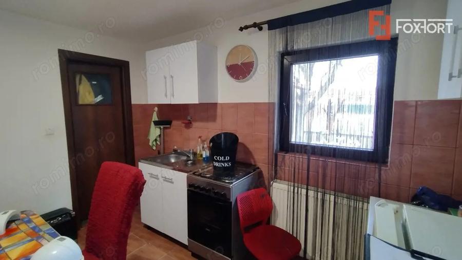Casă cu 4 camere cu Teren 902 Mp în Ronaț