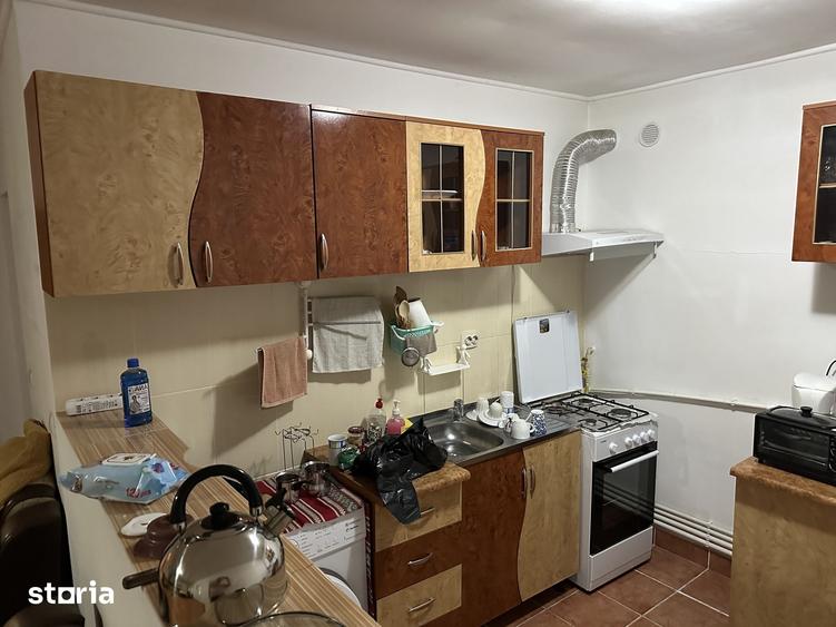 Casă cu 3 camere cu Teren 300 Mp în Lumina