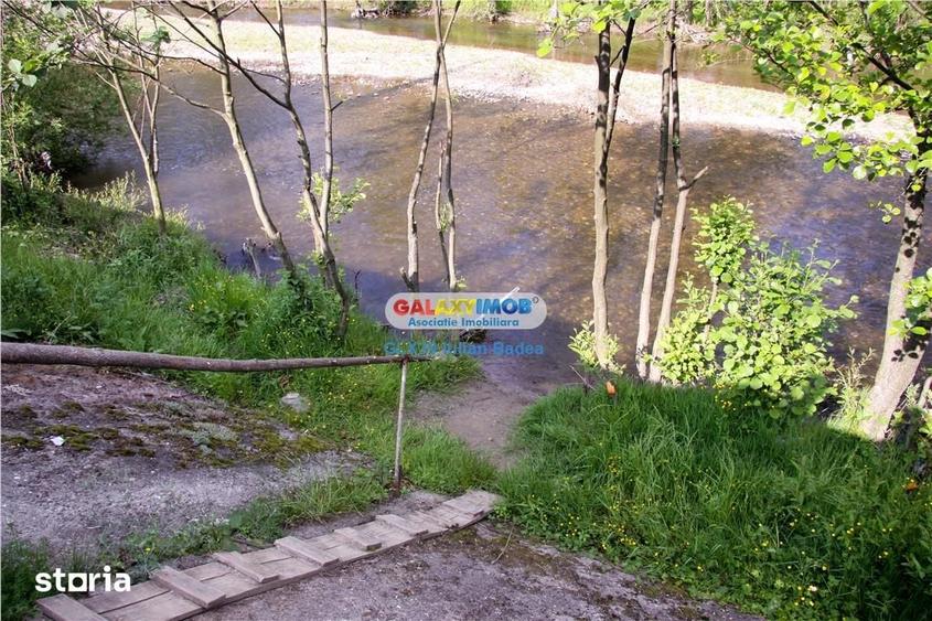 Spațiu comercial, de 360 mp, în Malaia