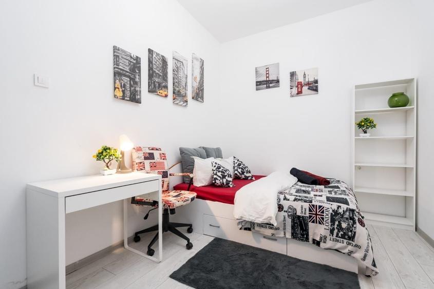 Apartament cu 3 camere, mobilat în Moșilor