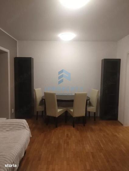 Apartament cu 2 camere decomandat în P-ța Muncii