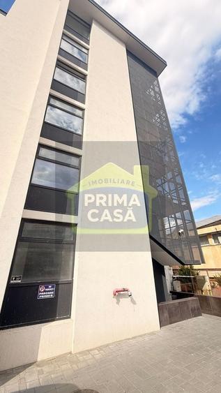 Apartament cu 3 camere decomandat în Orașul Vechi