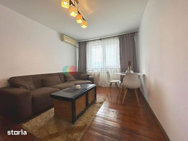 Apartament cu 2 camere semidecomandat, mobilat în Tei