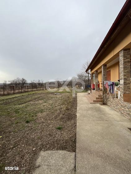 Casa 3 camere 2 bai P+M teren 1732 mp Garleni Dambovita - 9
