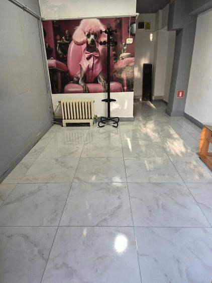 Spațiu comercial, de 20 mp, în Central