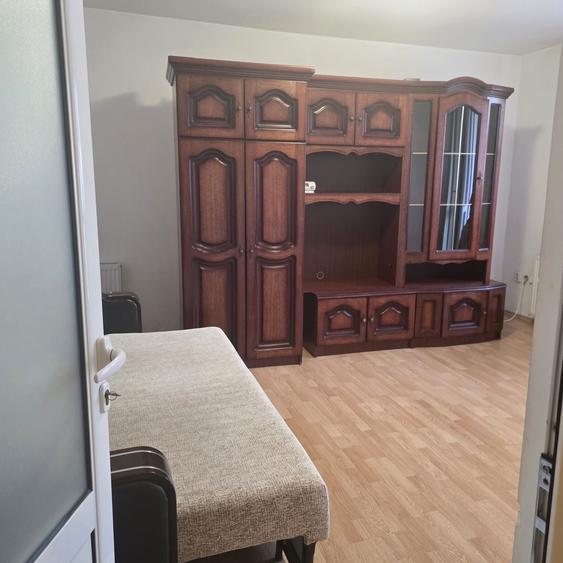 Garsonieră decomandată în Zorilor