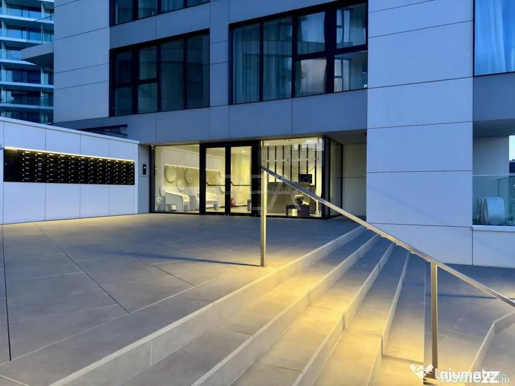 Apartament cu 3 camere semidecomandat în Floreasca