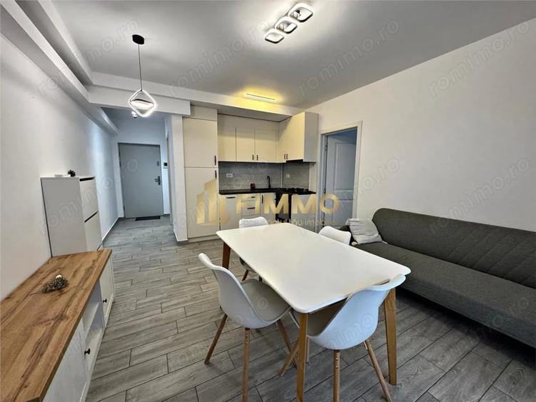 Apartament cu 2 camere, mobilat în Universității