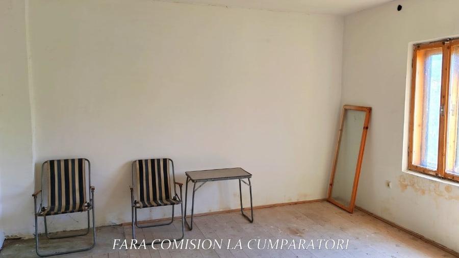BUDESTI - CASA LA 15 MINUTE DE ORAS, TEREN 1233 MP - 16