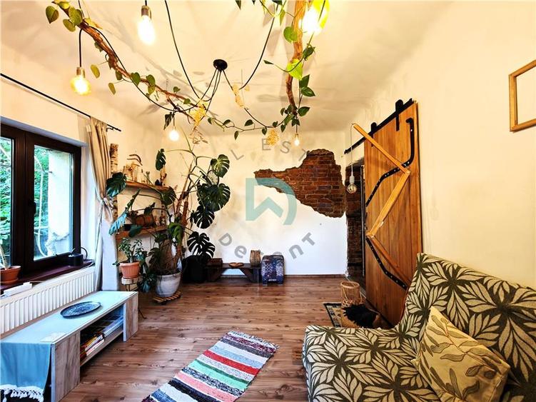 Apartament cu 2 camere semidecomandat în Central