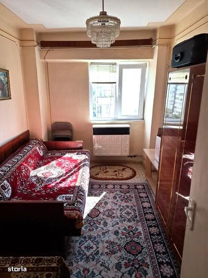 Apartament cu 4 camere decomandat în Unirii Sud