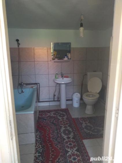 Casă cu 3 camere cu Teren 3052 Mp în Crivobara