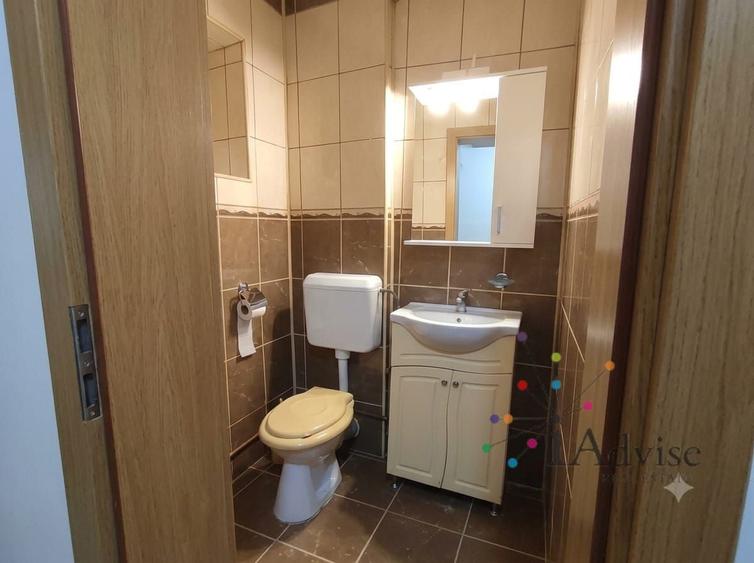Apartament cu 3 camere decomandat, mobilat în Valea Cetății