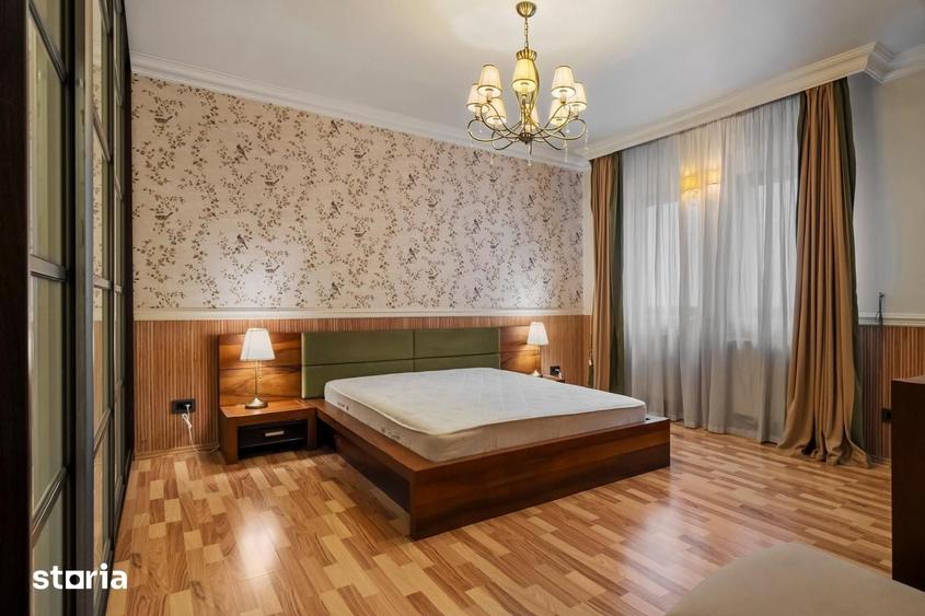 Apartament cu 3 camere decomandat în Ștefan cel Mare