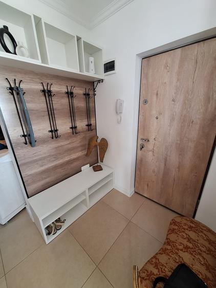 Apartament cu 2 camere decomandat în Dumbrăvița