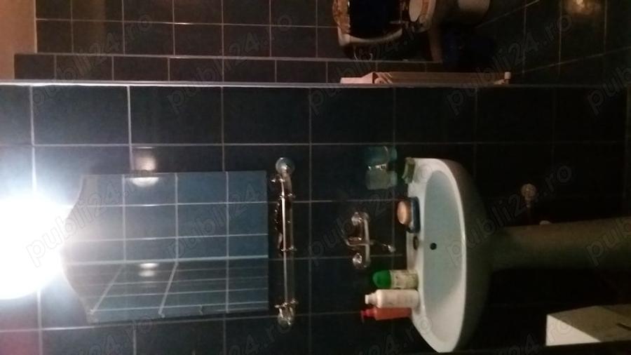Casă cu 6 camere cu Teren 540 Mp în Traian