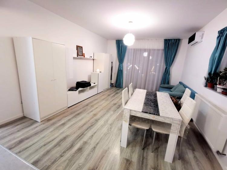 Apartament cu 2 camere decomandat, mobilat în Păulești