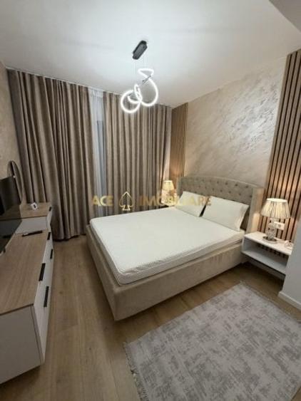 Apartament cu 2 camere decomandat, mobilat în Păcii