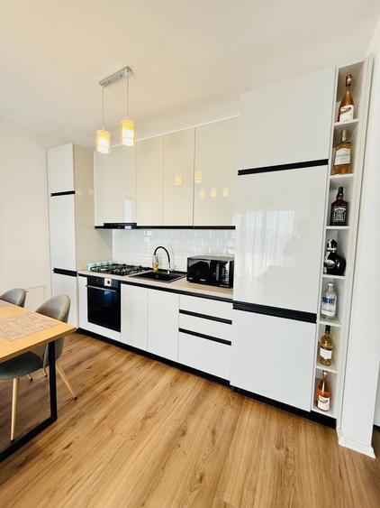 Apartament cu 2 camere semidecomandat în Giroc